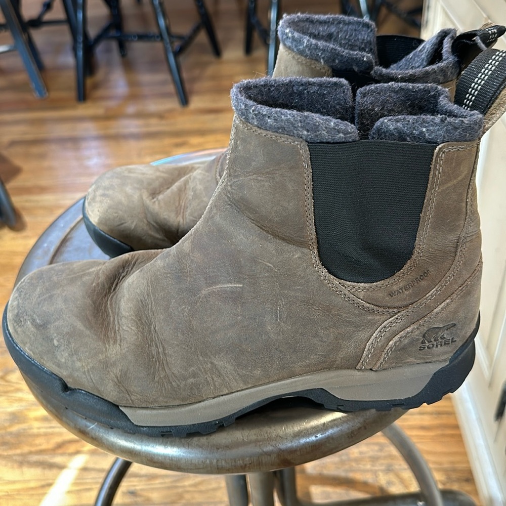 Men’s sores boots great condition waterproof